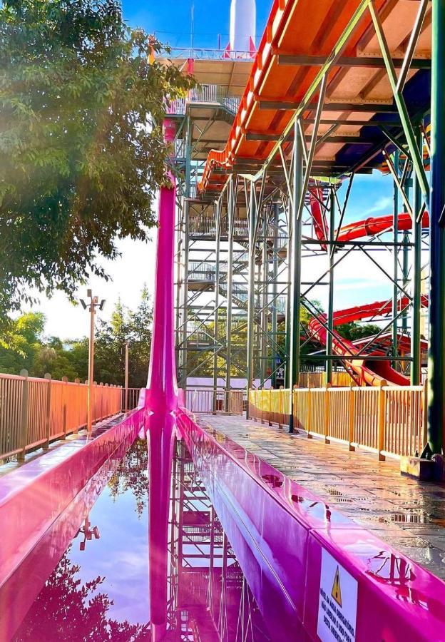 Piazza Diroma C/ Acqua Park - Viaggio Locacoes Por Temporada Daire Caldas Novas Dış mekan fotoğraf