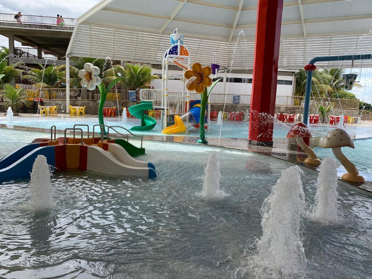 Piazza Diroma C/ Acqua Park - Viaggio Locacoes Por Temporada Daire Caldas Novas Dış mekan fotoğraf